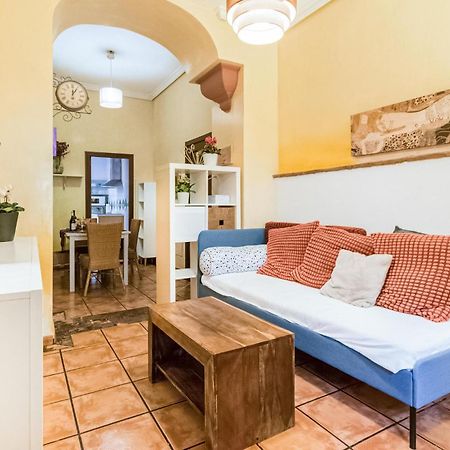 Lovely Apartment In Cordoba With Kitchen Exterior photo